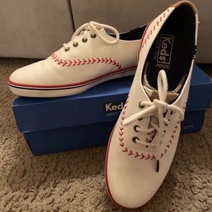 Super cute Keds Baseball shoes